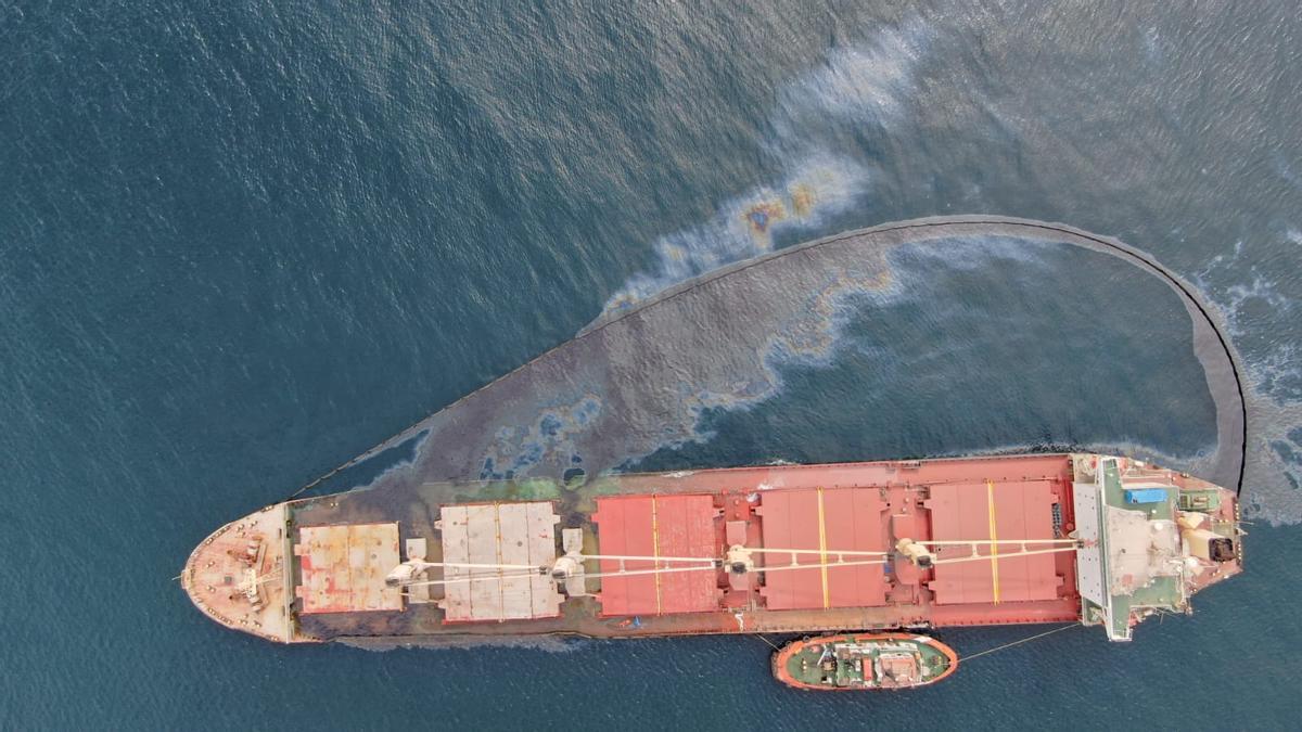 Imagen del buque varado en Gibraltar.