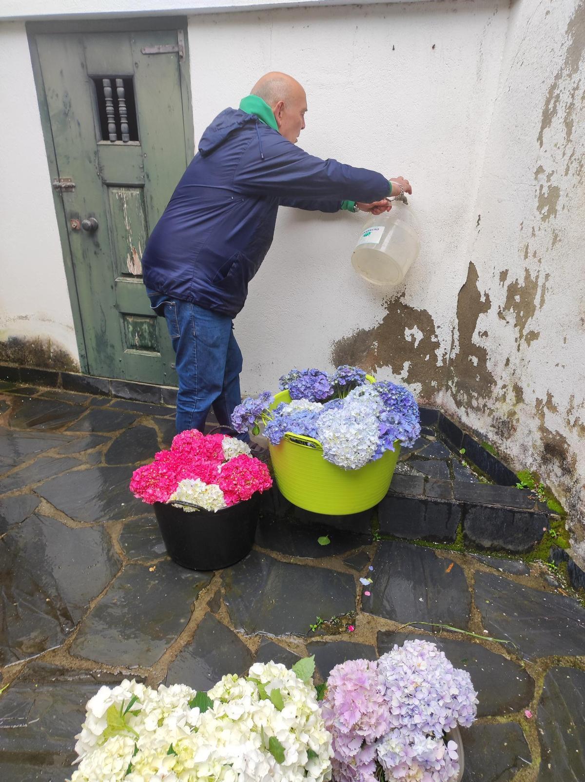 En imágenes: Castropol se llena de flores para el Corpus