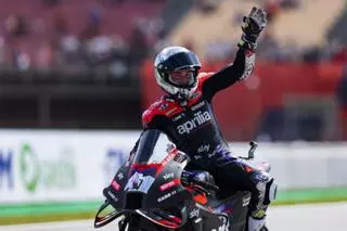 Aleix Espargaró se luce tras anunciar su retirada y logra la 'pole position' en MotoGP