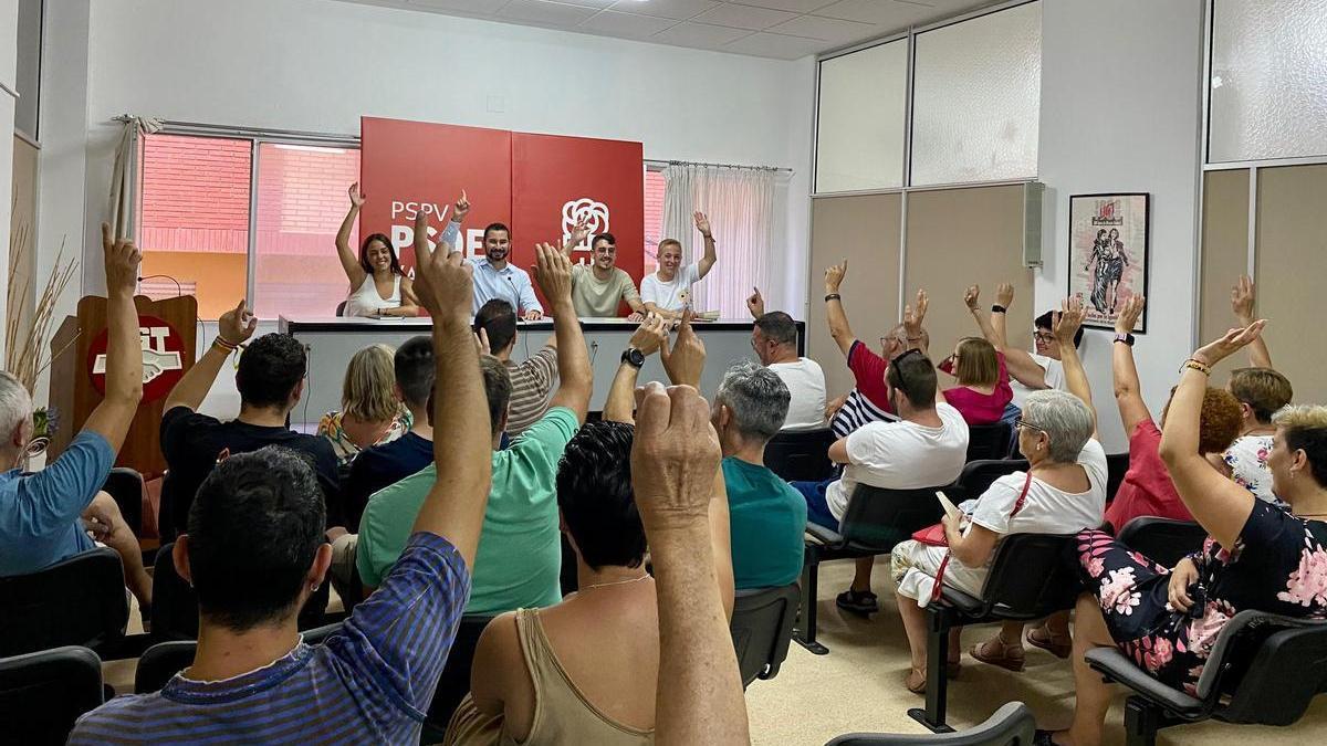 El alcalde de l&#039;Alcora, Samuel Falomir, ha vuelto a recibir el apoyo y la confianza de los militantes socialistas de l&#039;Alcora.