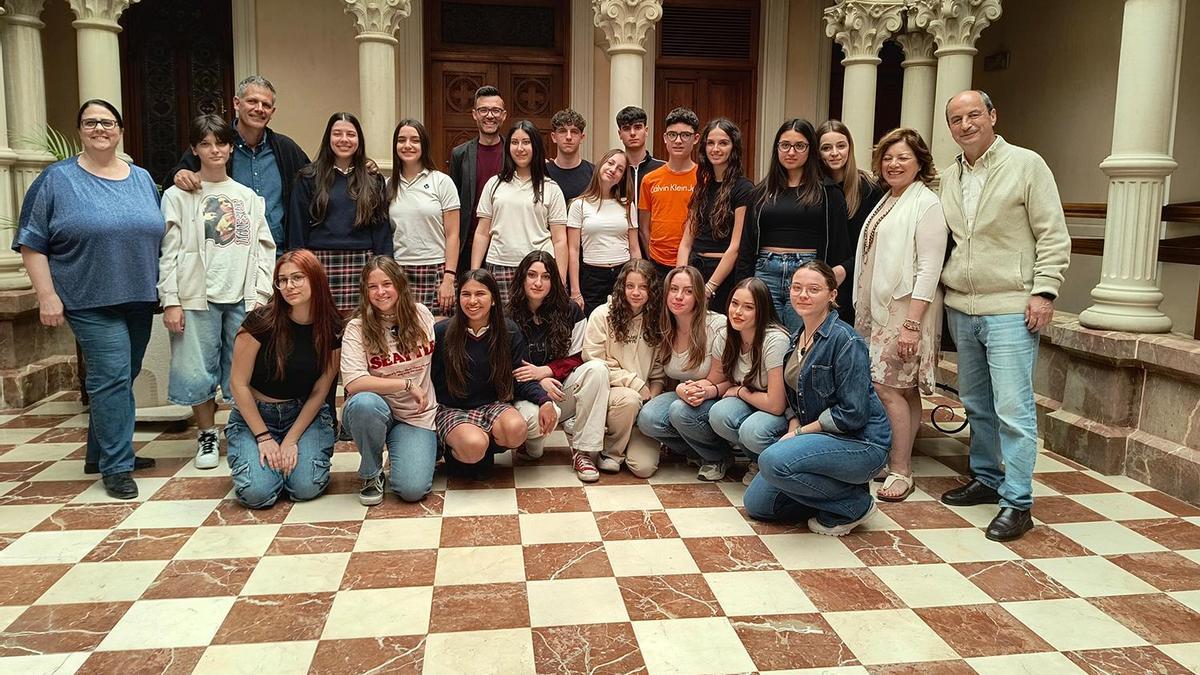 Alumnos del Liceo Giuseppe Peano de Roma del Programa Proyecto Erasmus visitan Novelda.