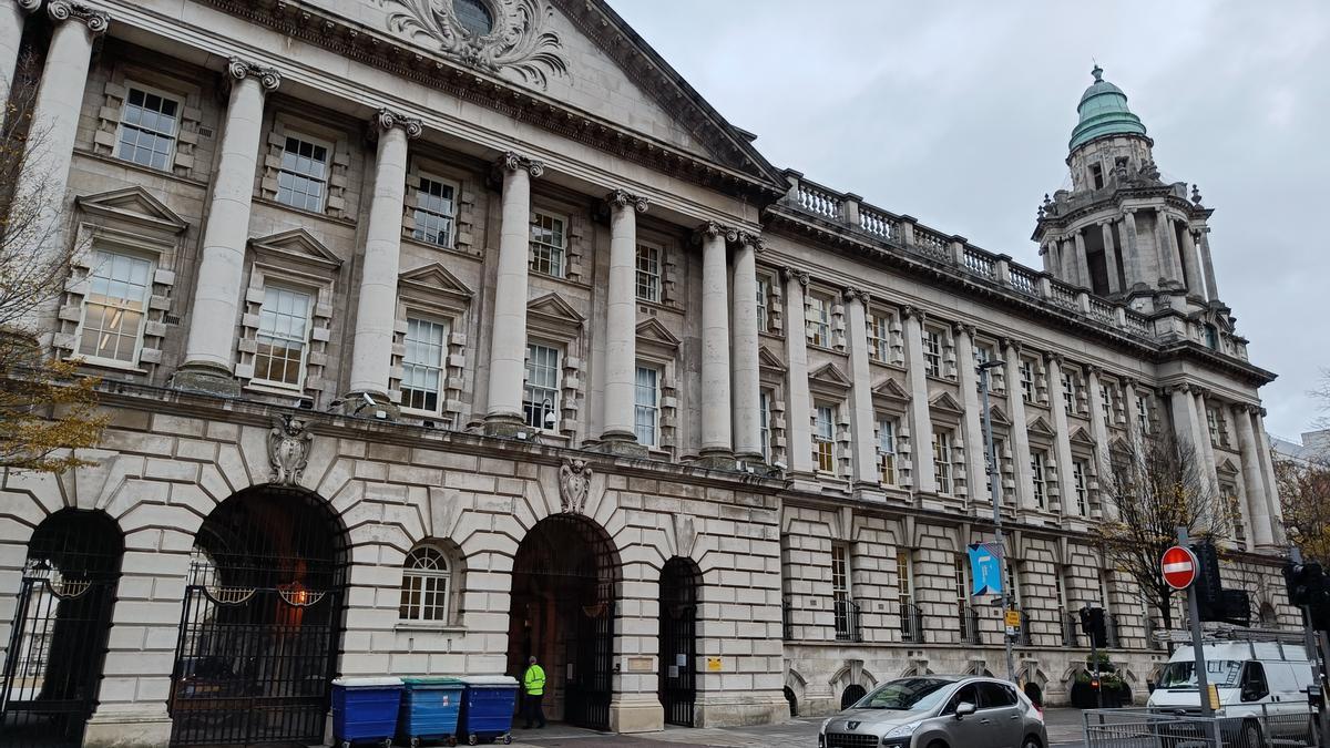 El Ayuntamiento de Belfast, un majestuoso edificio neoclásico