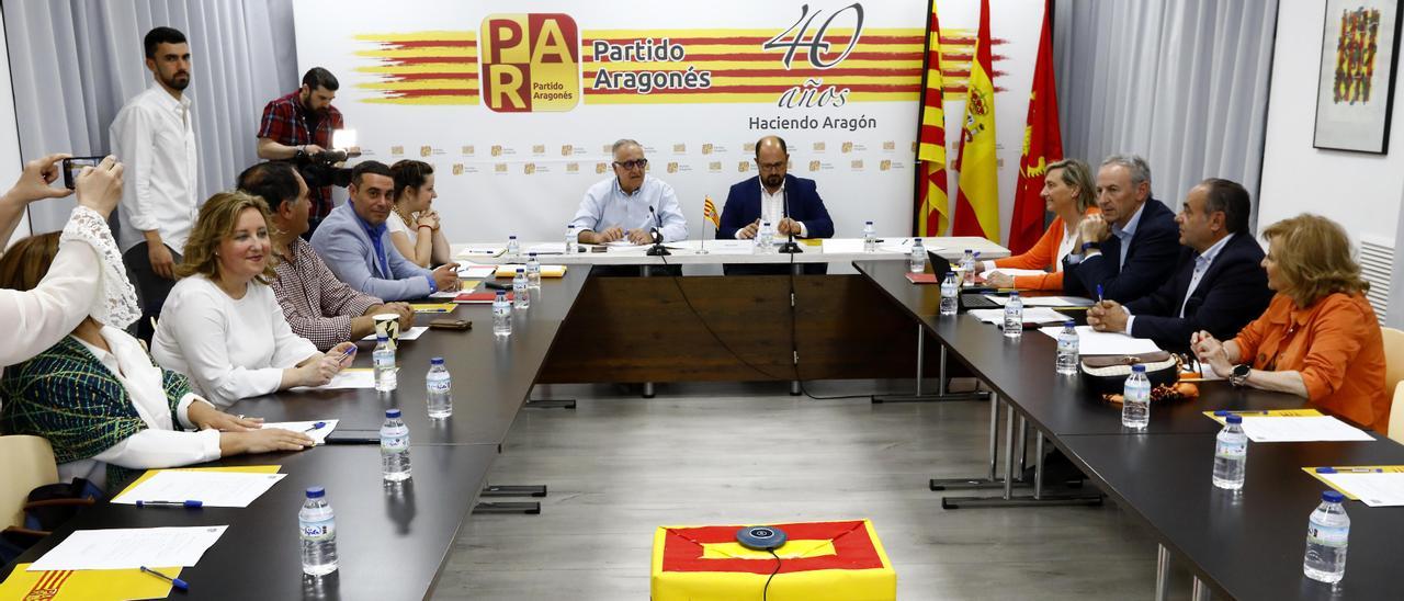 Reunión de la Ejecutiva del PAR, este jueves en la sede del partido.