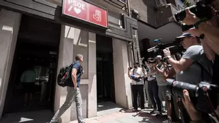 La UCO entra en la sede del PSOE para clonar el email de Santos Cerdán por orden del Supremo