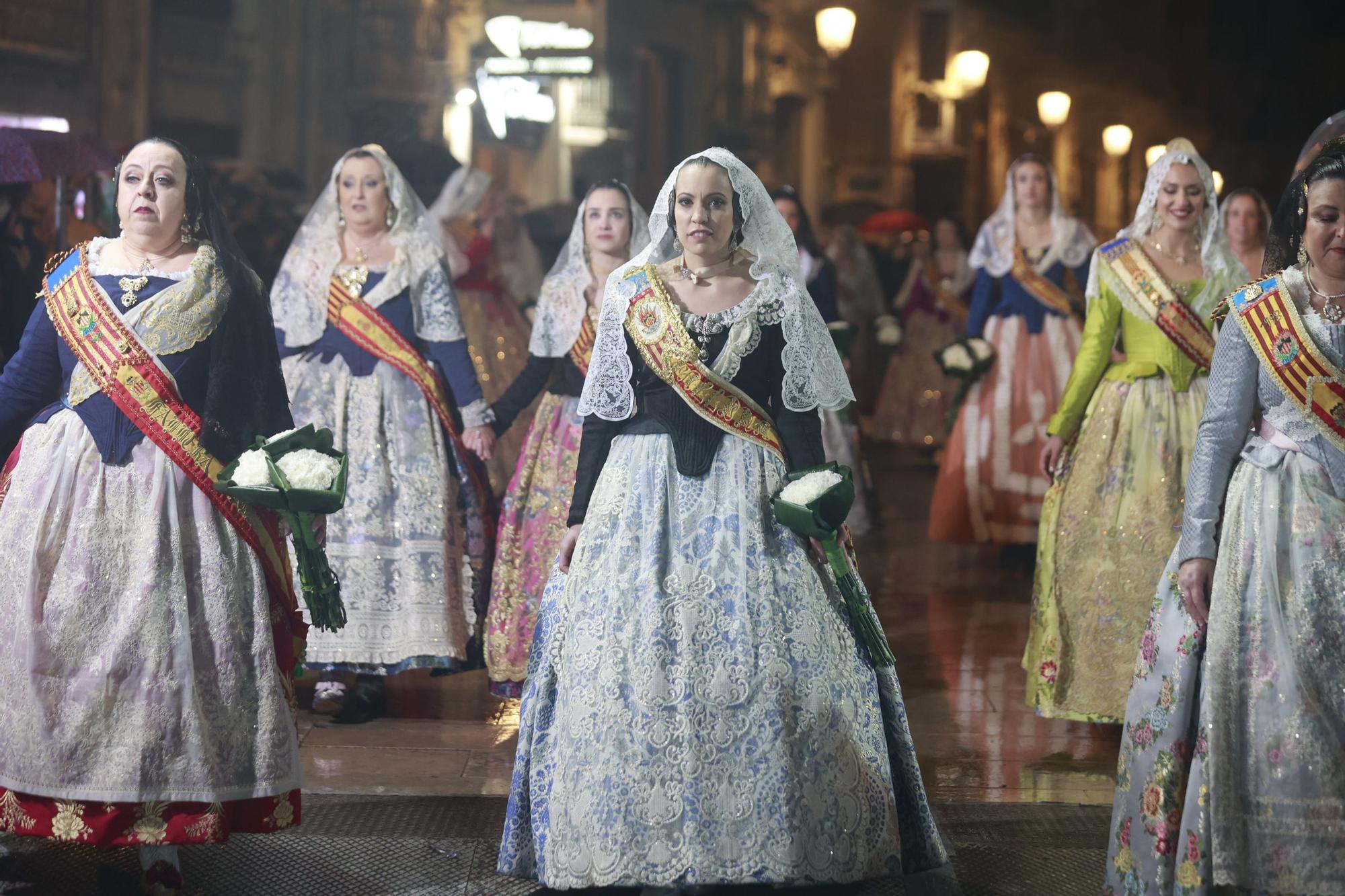 Búscate en la Ofrenda por la calle Quart (entre 22.00 y 23.00 horas)