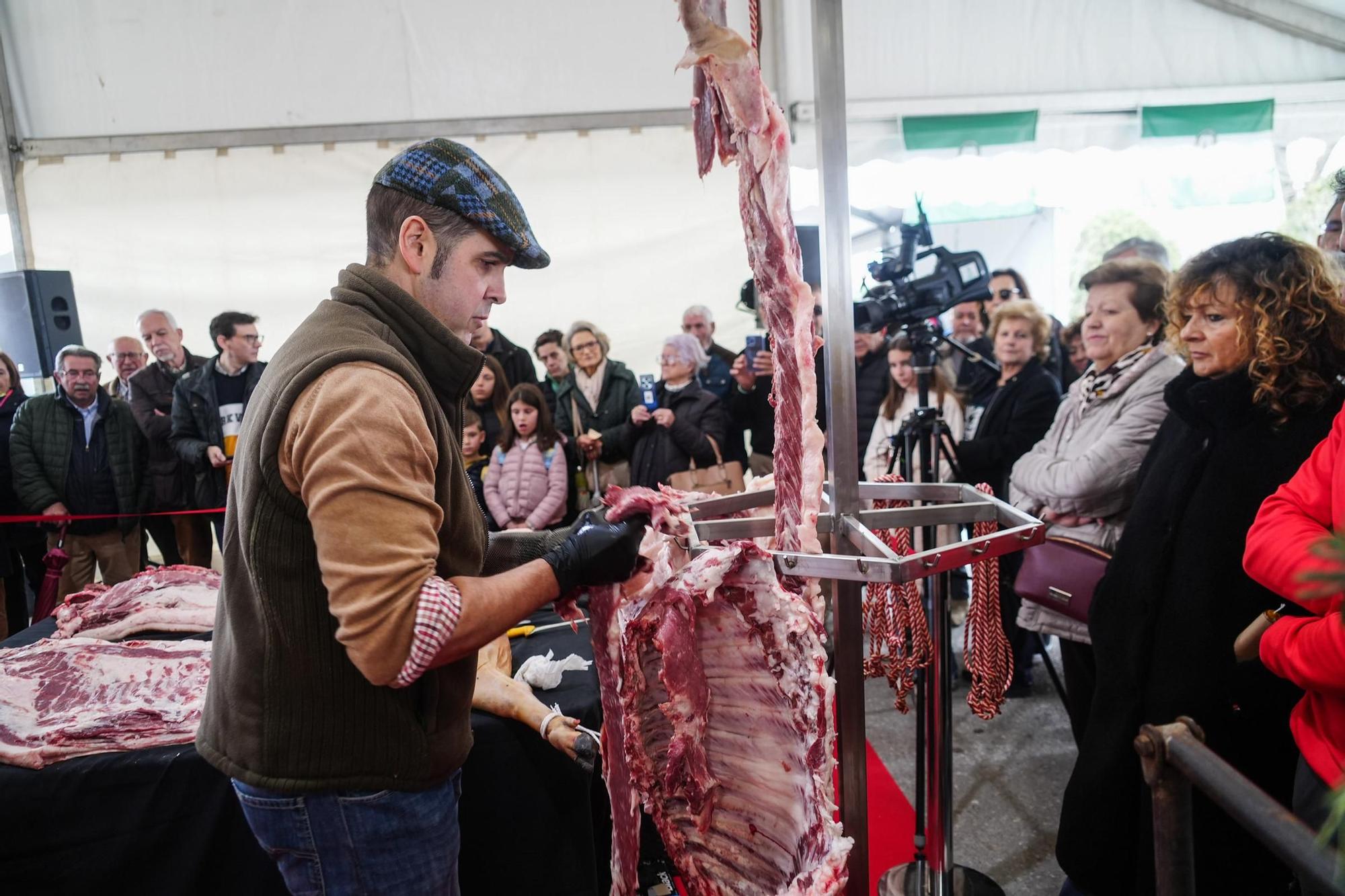 Villanueva de Córdoba revive el ritual de la matanza