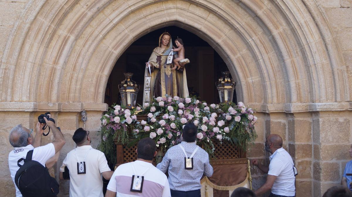 Procesión de la Virgen del Carmen de San Isidoro en Zamora.