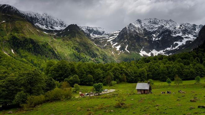 Artiga de Lin, Viajes España