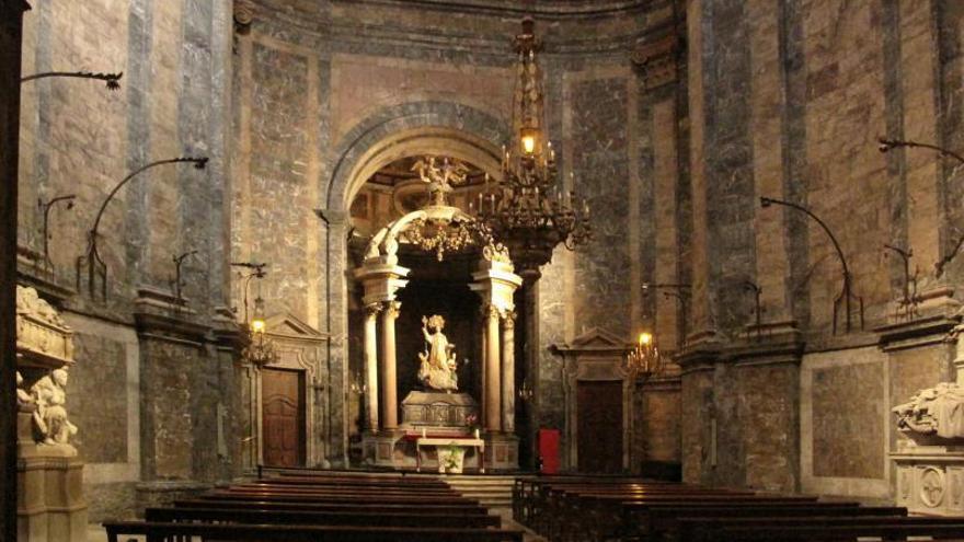 La capella de Sant Narcís, dins la basílica  de Sant Fèlix.  | JAUME PINYOL