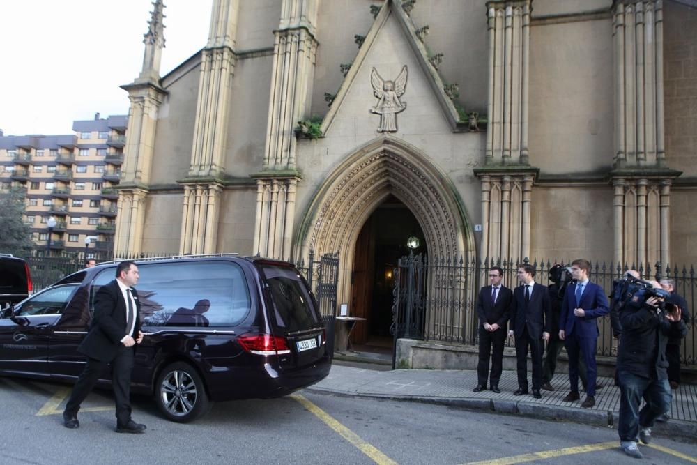 Funeral por Aurelio Menéndez