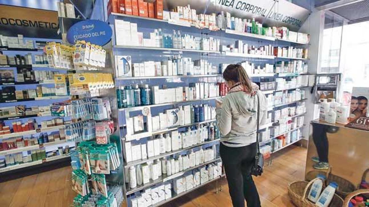 Imagen de una oficina de farmacia en Palma.