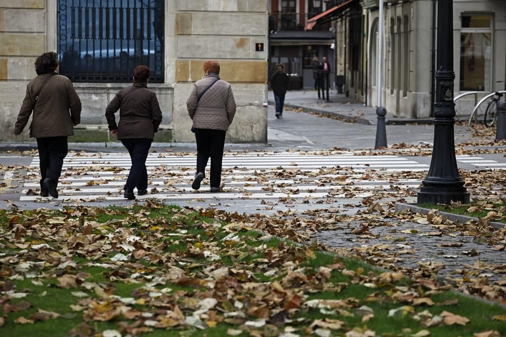 Temporal marino en Gijón.