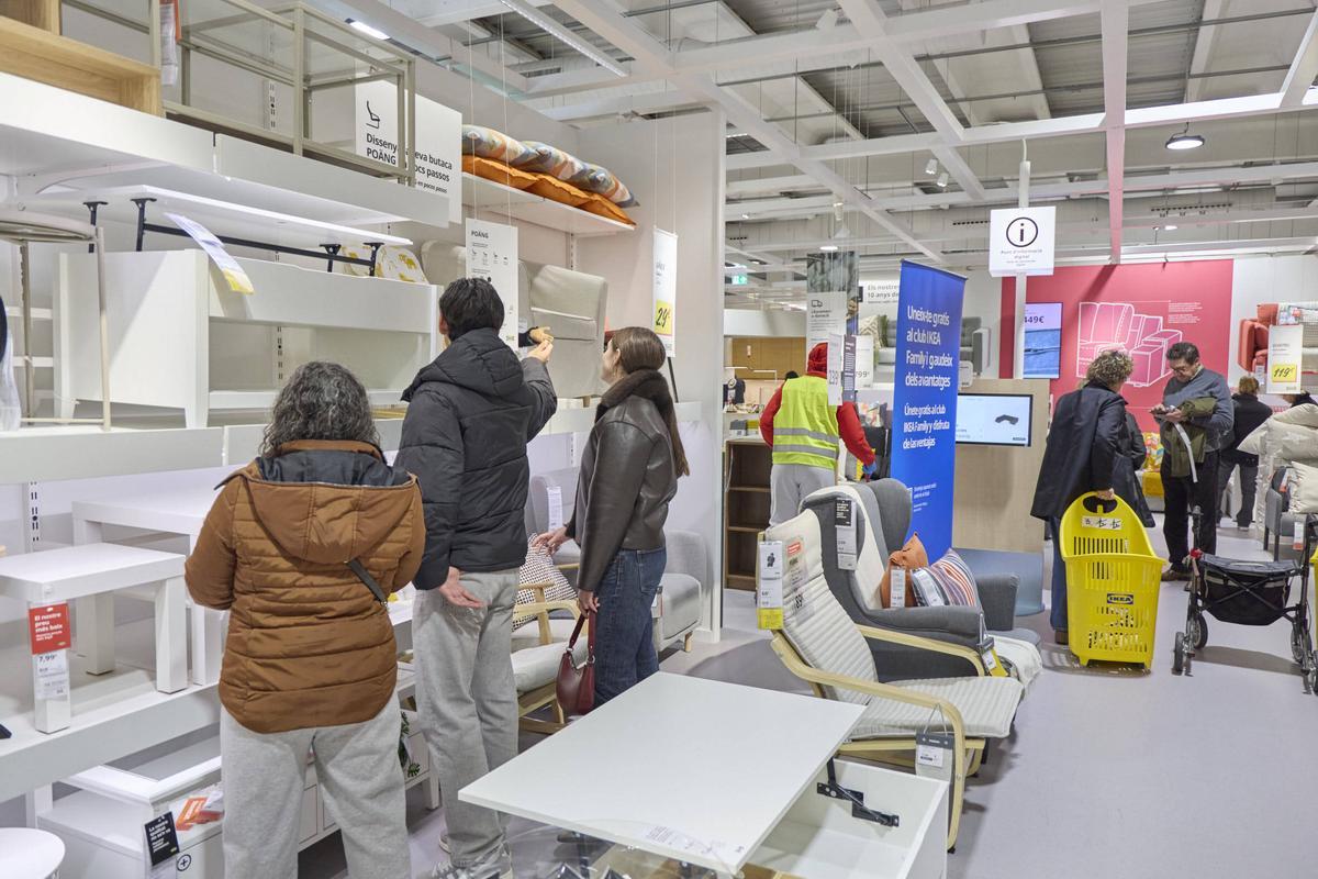 Les fotos de la inauguració de l'IKEA de Girona
