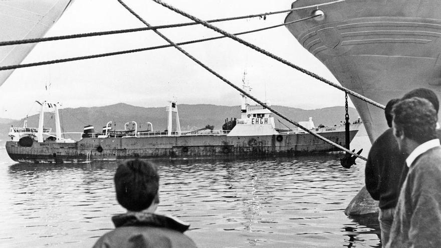 «Mar del Cabo», «Echalar», «Pescavigo Uno», «Garoya»... La quinta más vetusta de la flota gallega apaga máquinas