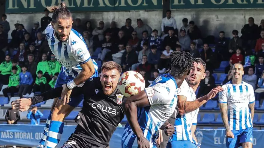 El Alcoyano de Juli empata ante el Ceuta