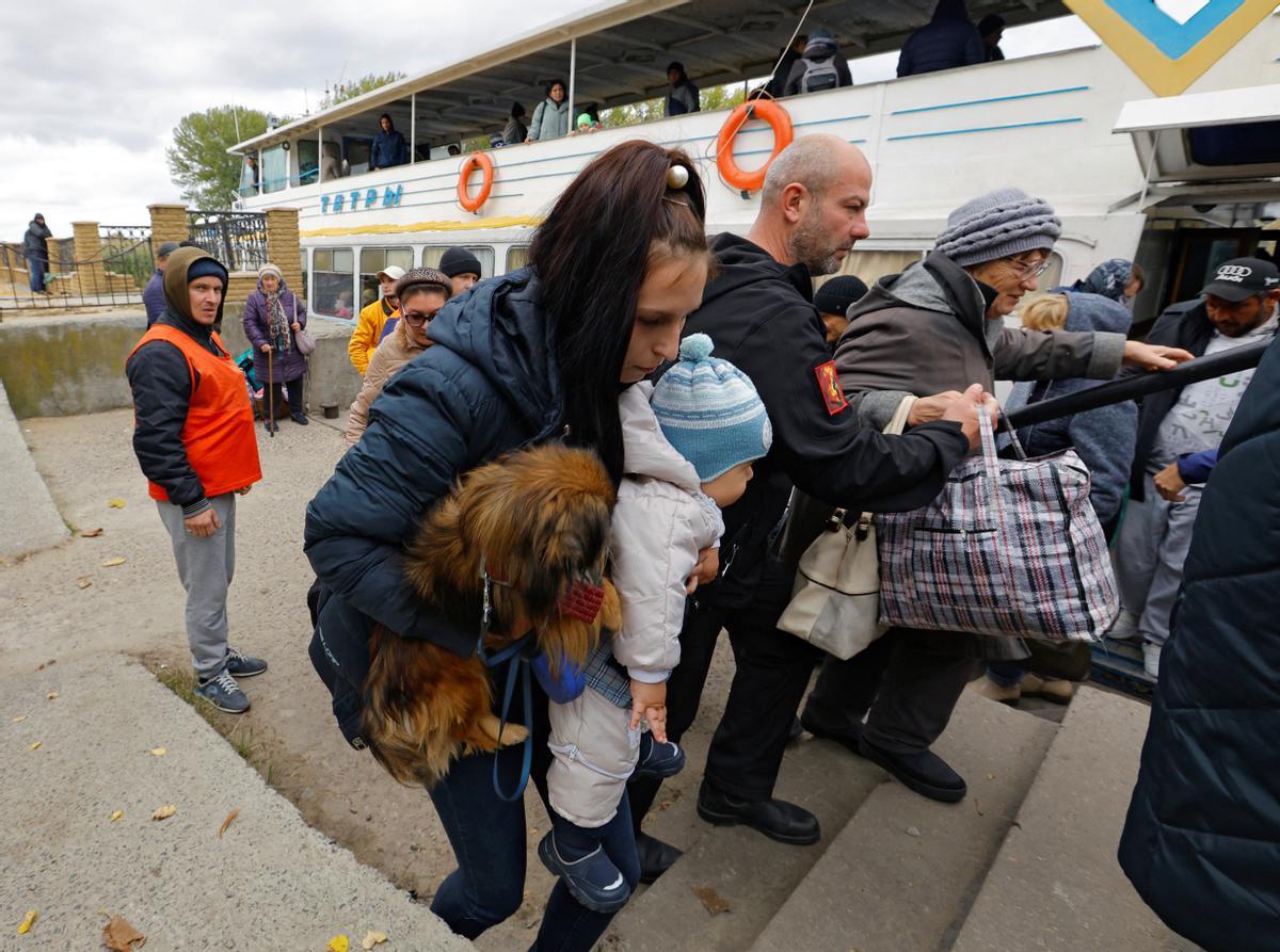 Evacuación de civiles de la ciudad ucraniana de Jersón