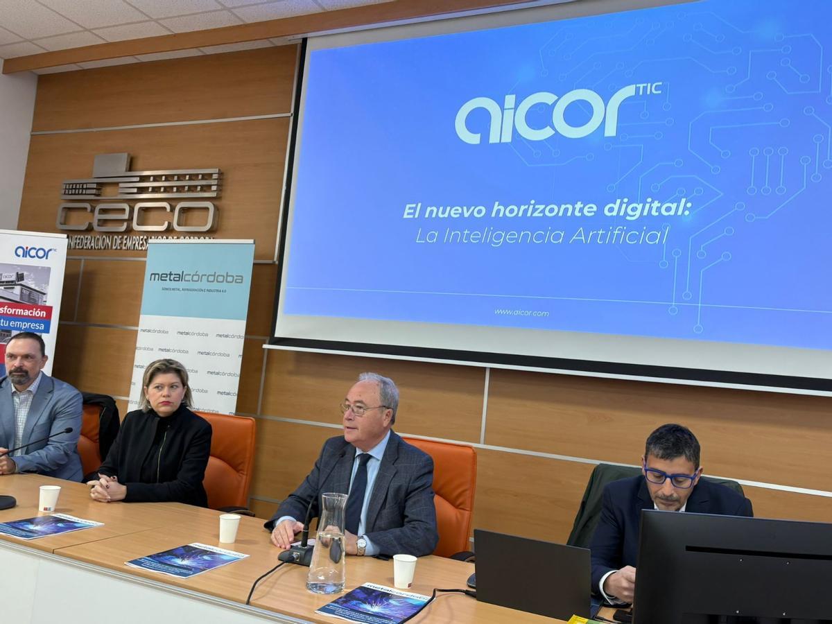 Eduardo Corrales, Ana María García, Antonio Díaz y Joan Notario, en el encuentro.