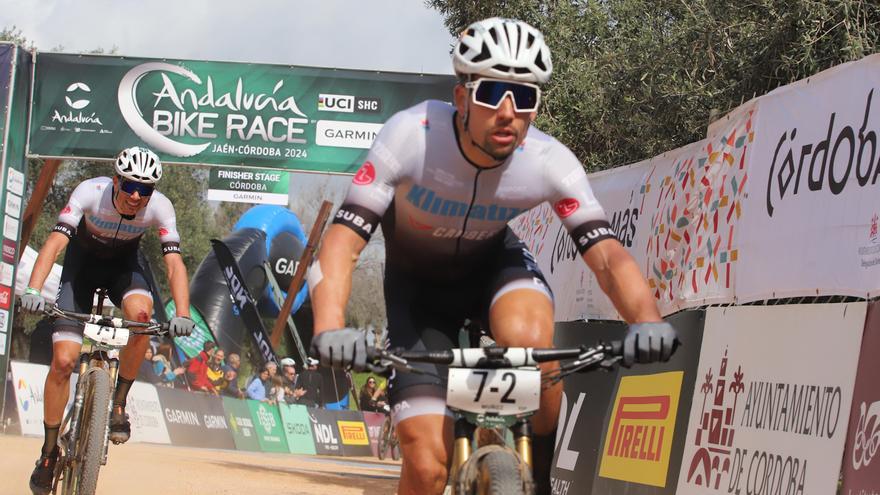 La Andalucía Bike Race y su última etapa en Córdoba, en imágenes