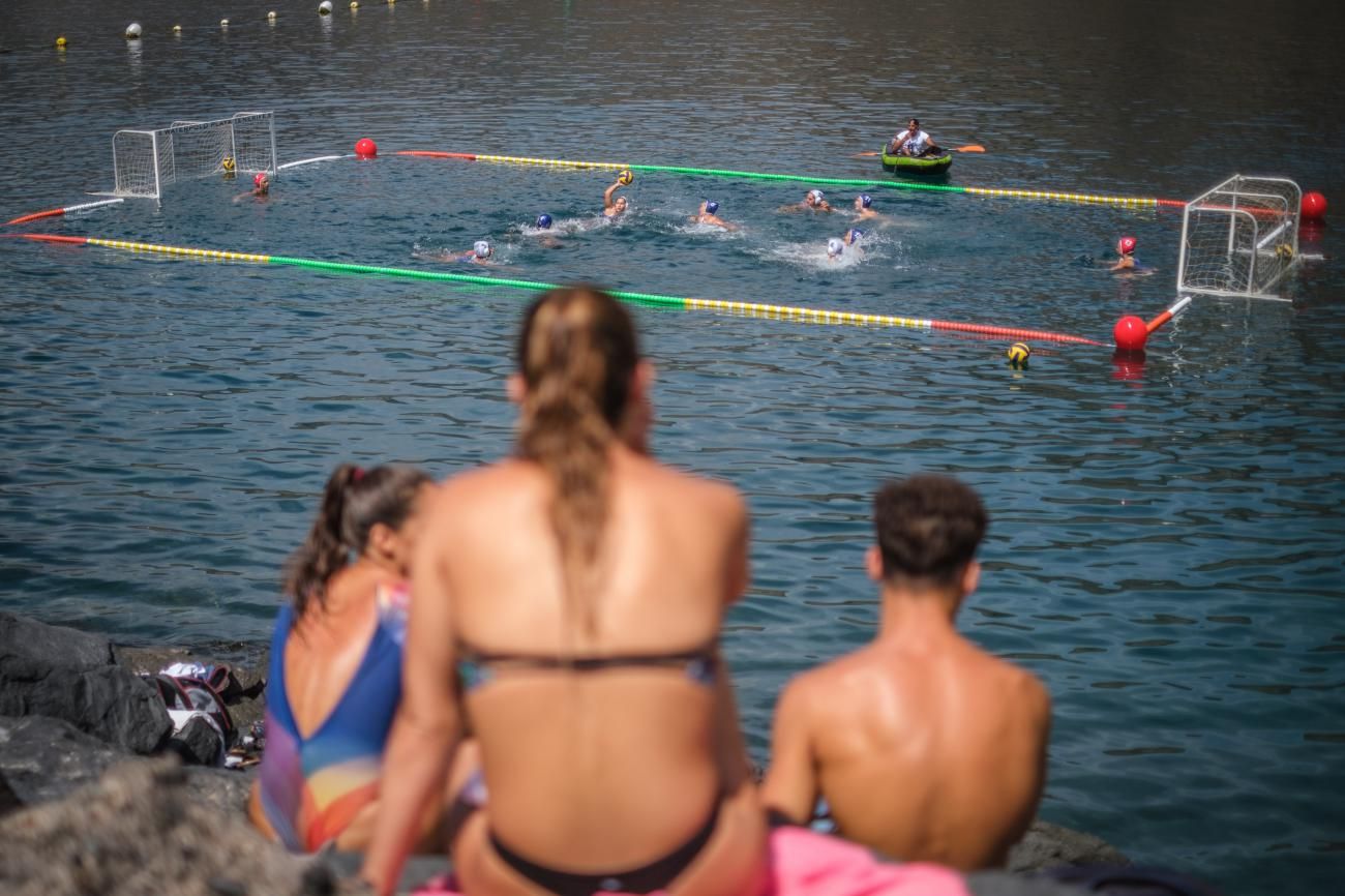 Nuevo campo de waterpolo en la playa de Las Teresitas