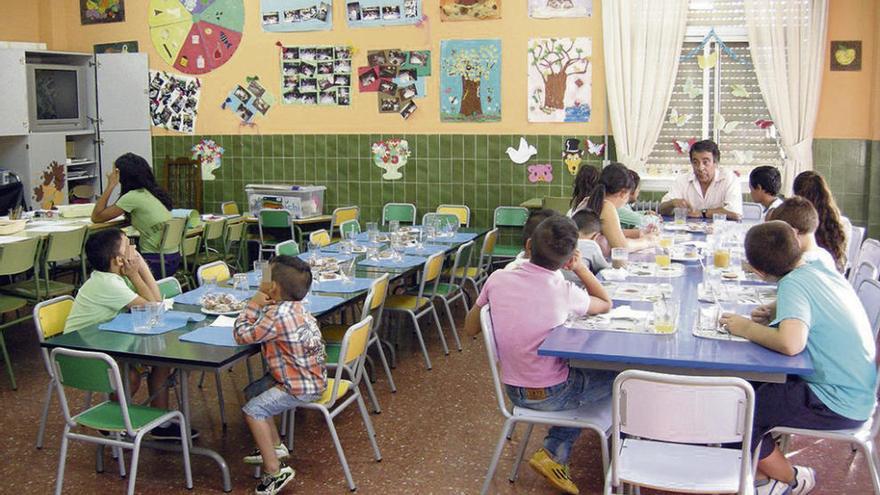 Veintitrés menores participan en &quot;Conviviendo en verano&quot;