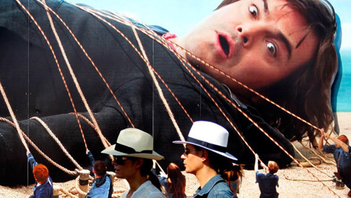 Dues dones, durant la celebració del Festival de Cannes (França).