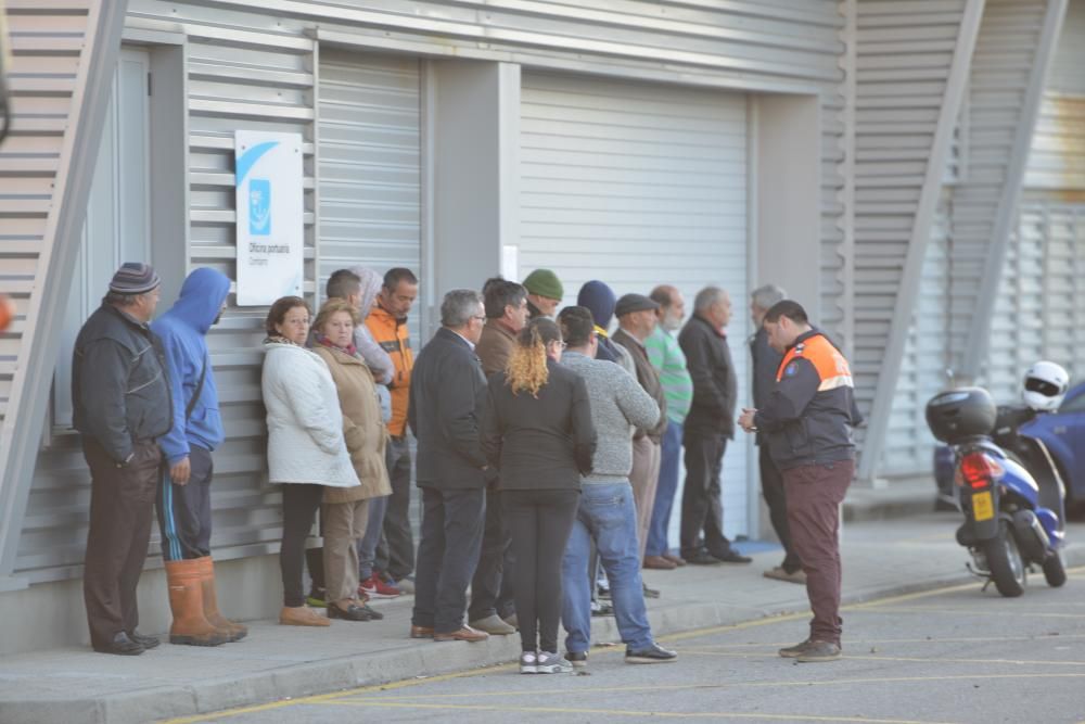 El naufragio de un pesquero en Combarro en imágene