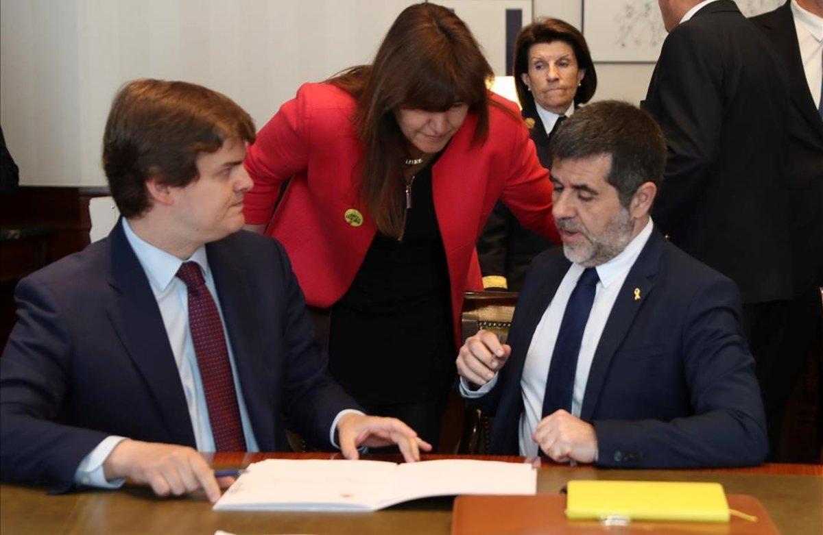 Jordi Sánchez tramita su acta parlamentaria.