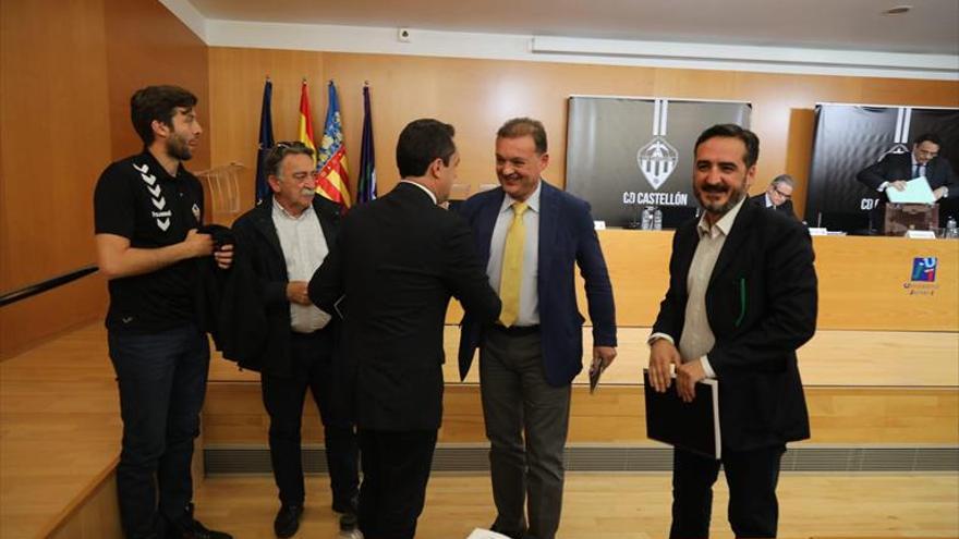 Garrido solo vendería el Castellón a Montesinos... y por 2,3 millones