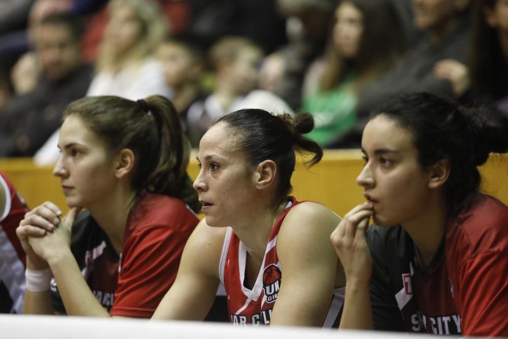 Les imatge de l''Uni - València (71-61)