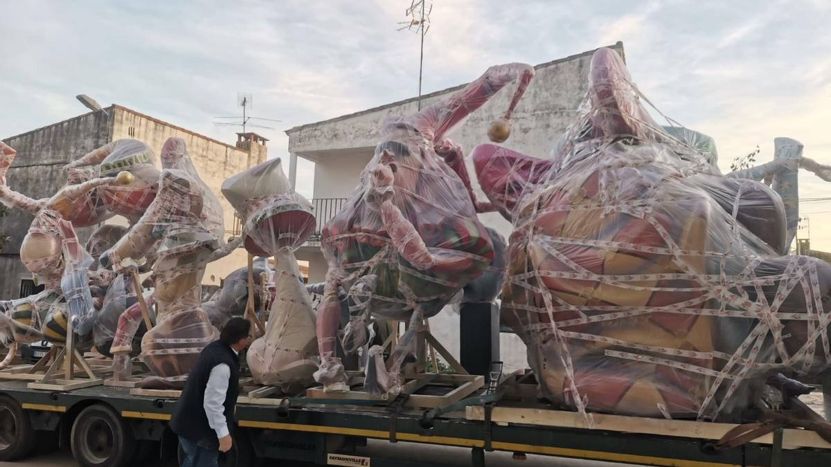 Salida de fallas del taller de Martínez Vello