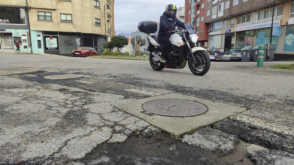 La calle Paraíso, una de las que está previsto pavimentar. |  S.Á.