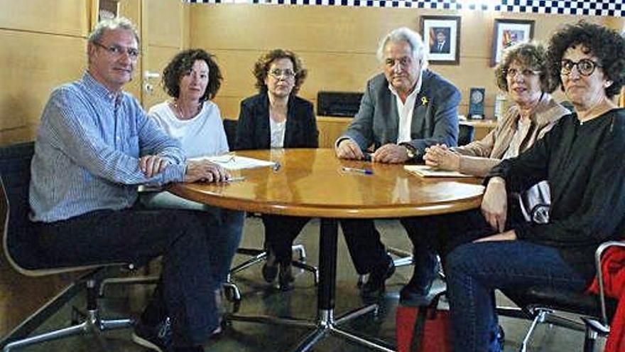 Un moment de l&#039;acte de donació del fons de Jordi Pujiula.