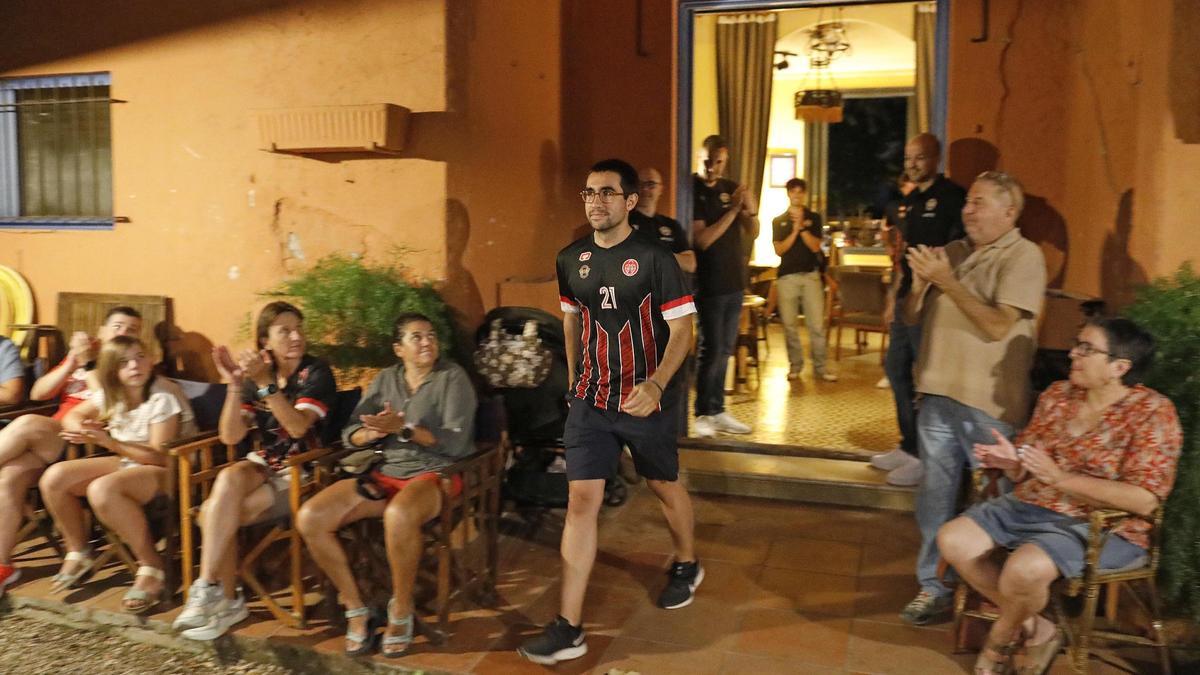 Bernat Álvarez, a la presentació del primer equip del Bisbal Bàsquet.