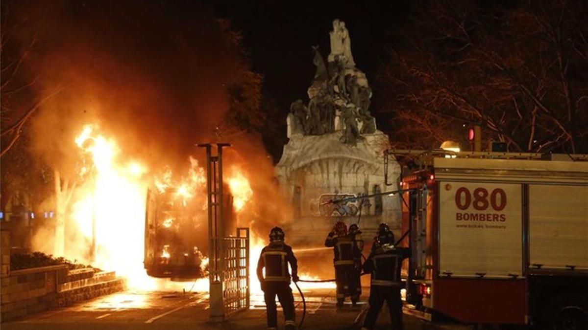 incendio-bcneta-plaza-tetuan julio-carbo