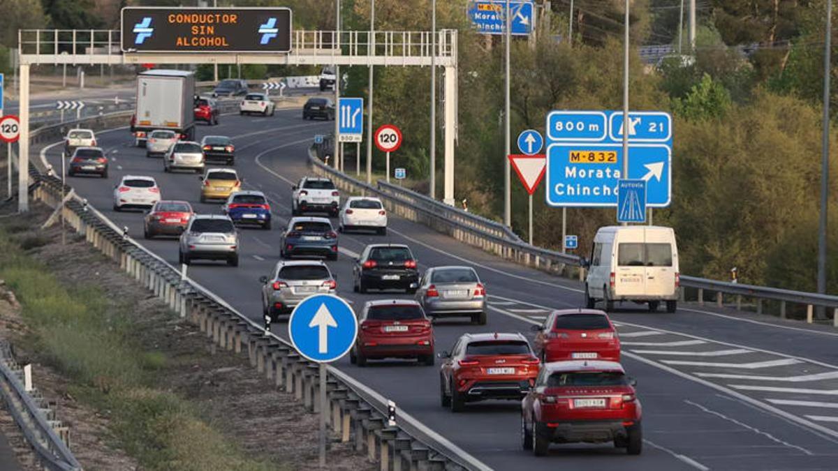 Estos coches no podrán circular a partir del 1 de enero de 2025: