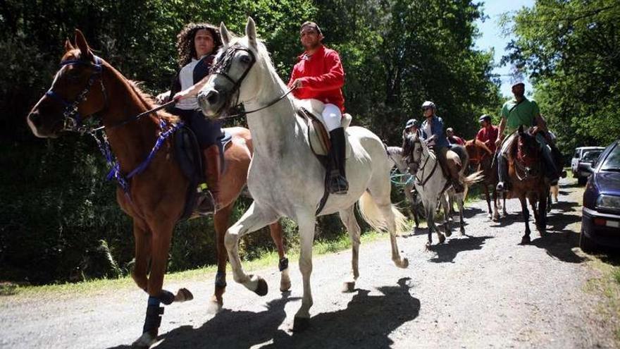 La Sociedade Cabalar celebra la Festa do Socio en O Areal de Berres