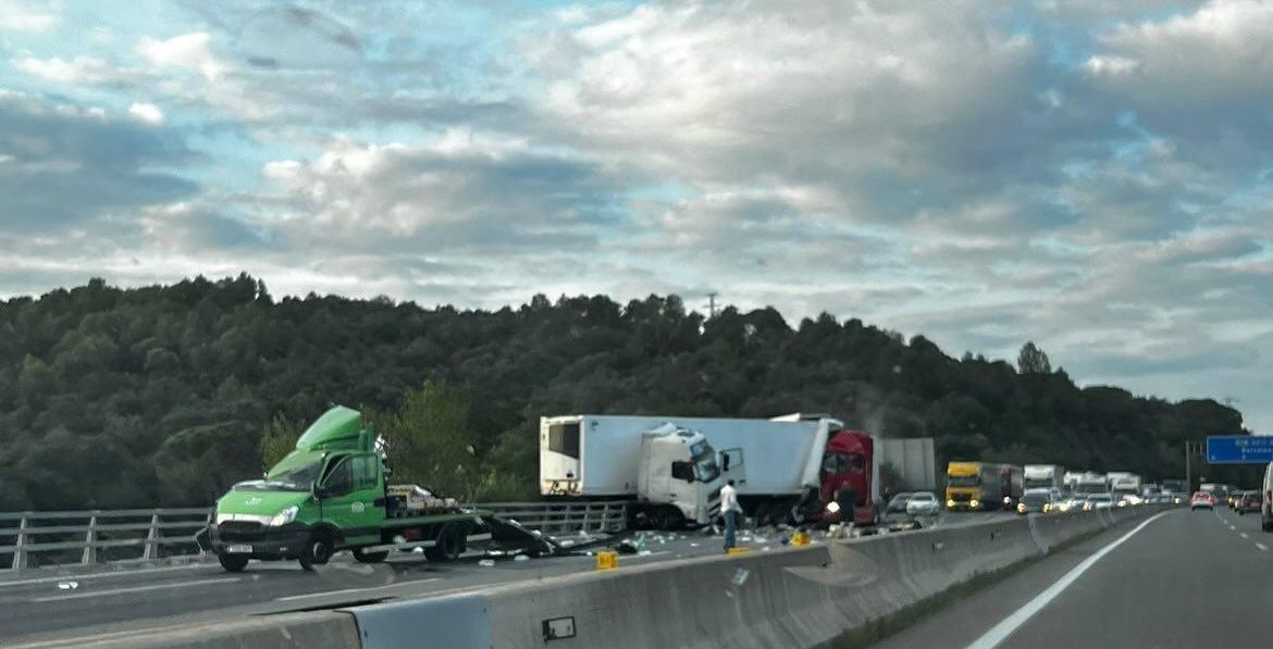 Accident de trànsit a Sarrià de Ter