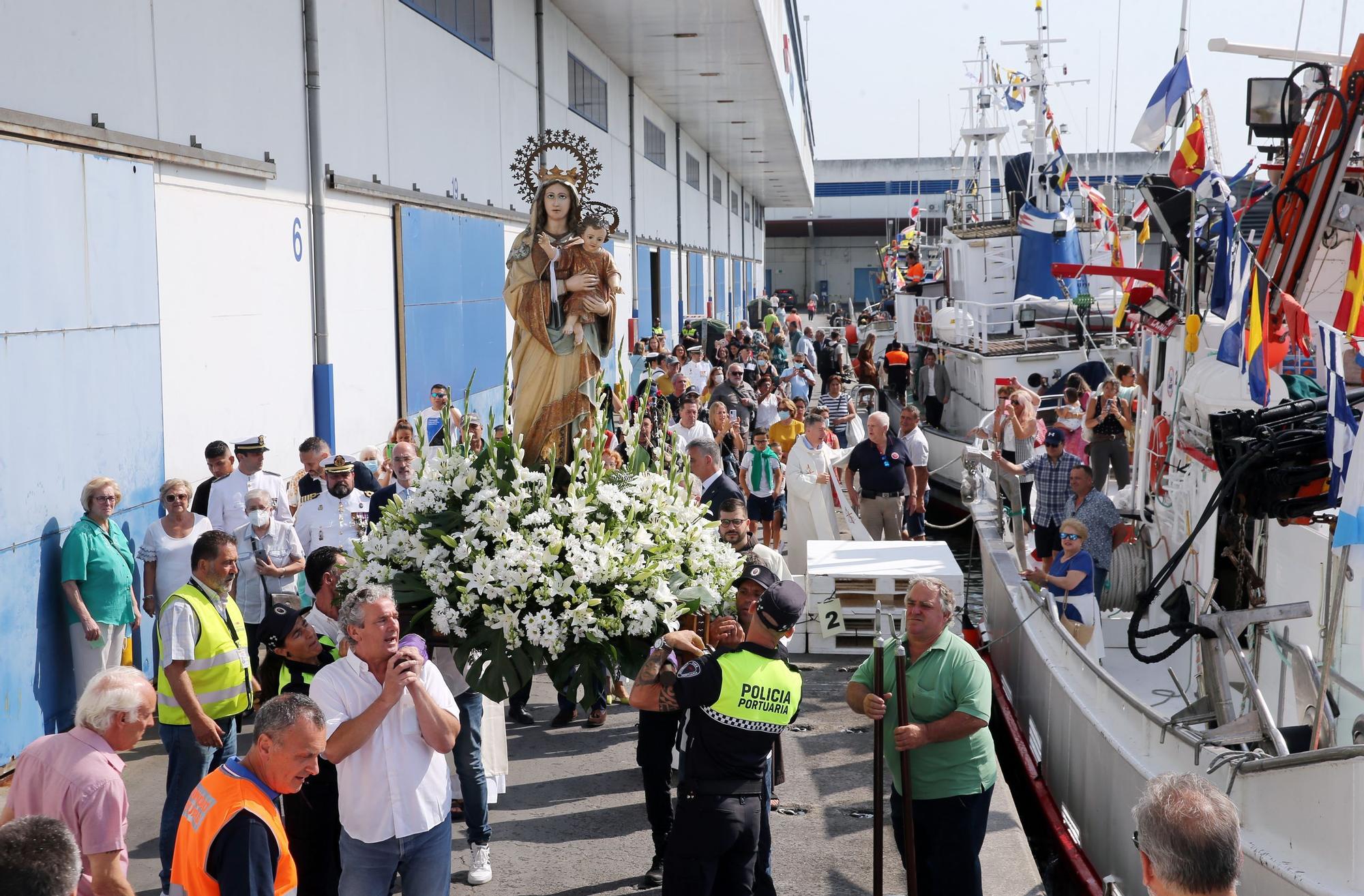 Las mejores imágenes de la procesión marítima de O Berbés