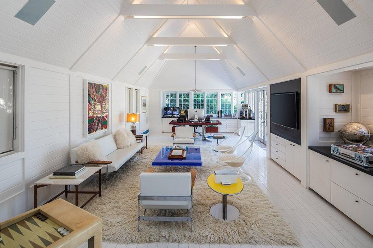 Sala de estar en la casa de Brad Pitt y Jennifer Aniston