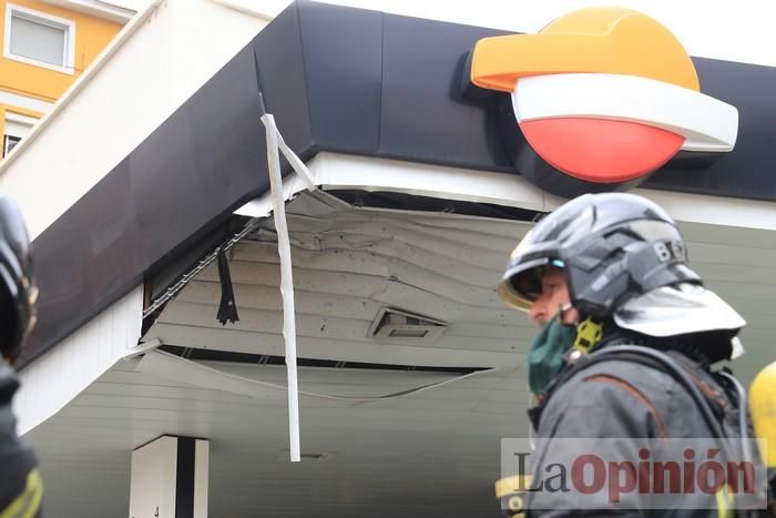 Explosión en una gasolinera de Cartagena