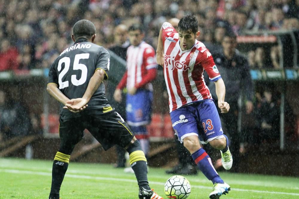 Sporting 2 - 1 Sevilla