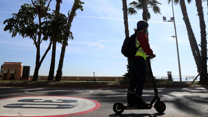 A la caza del patinete infractor: Málaga inicia una campaña para sancionar el exceso de velocidad