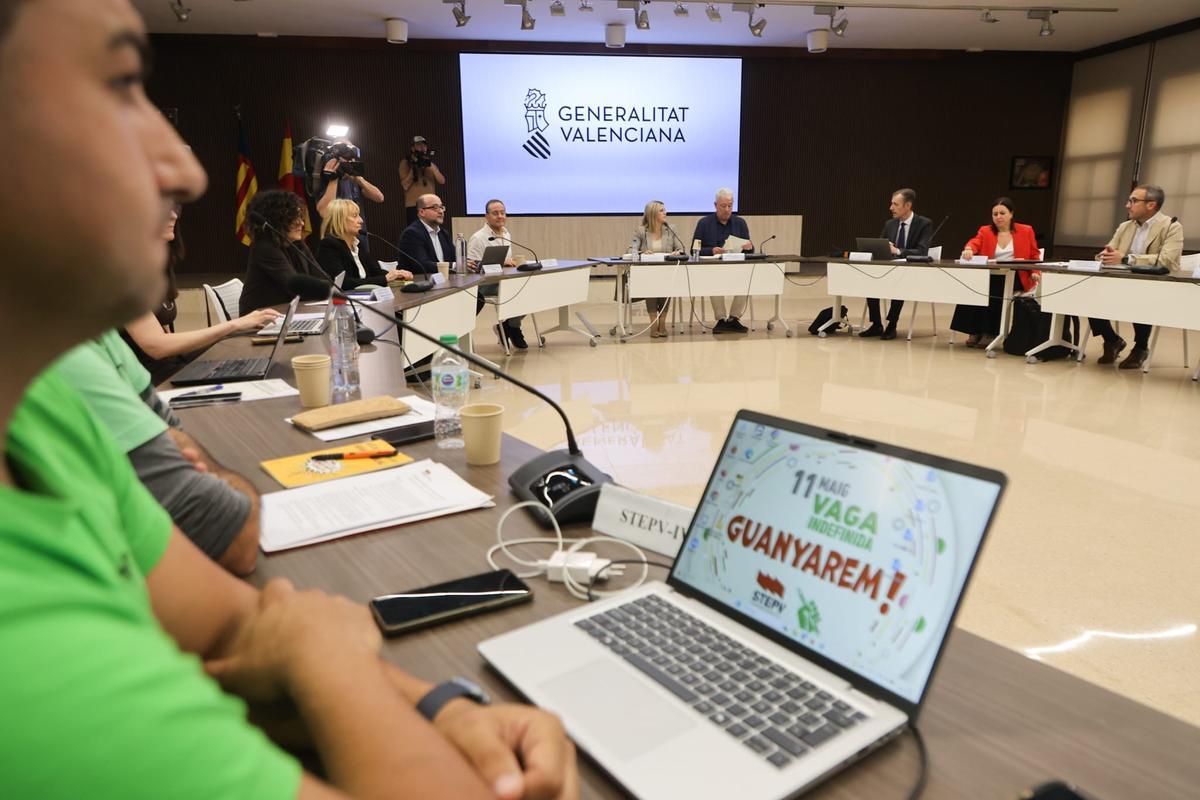 La reunión entre los sindicatos y la Conselleria este lunes