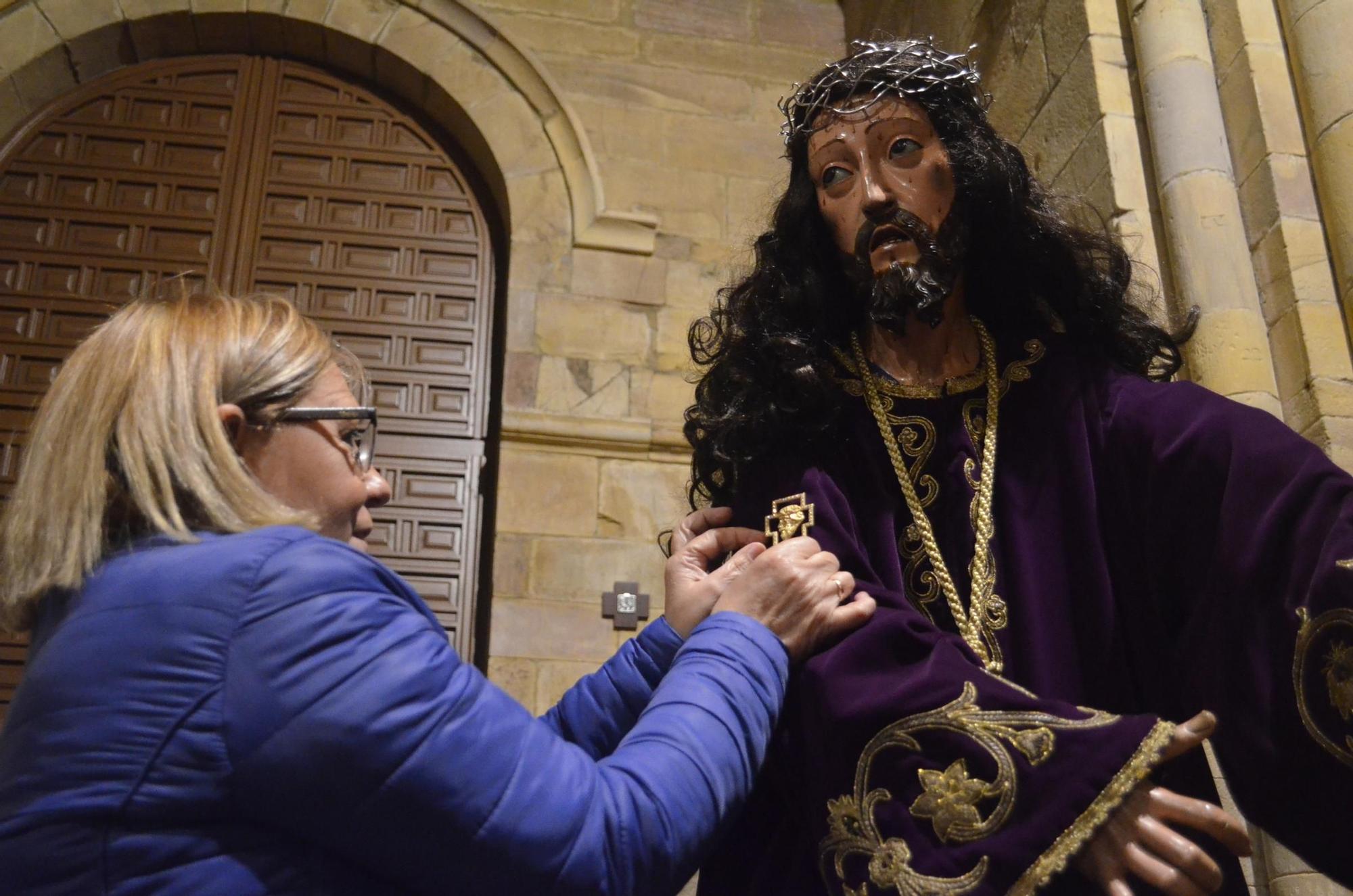 Semana Santa Benavente 2024: Así prepara la Cofradía de Jesús Nazareno las andas