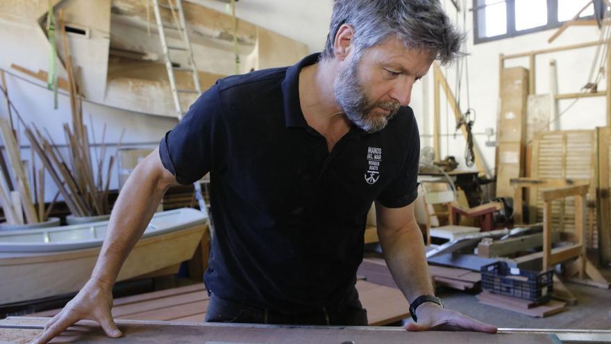 Der Holzbootbauer: Wie ein deutscher Resident auf Mallorca die Liebe zu einem selten gewordenen Handwerk zelebriert