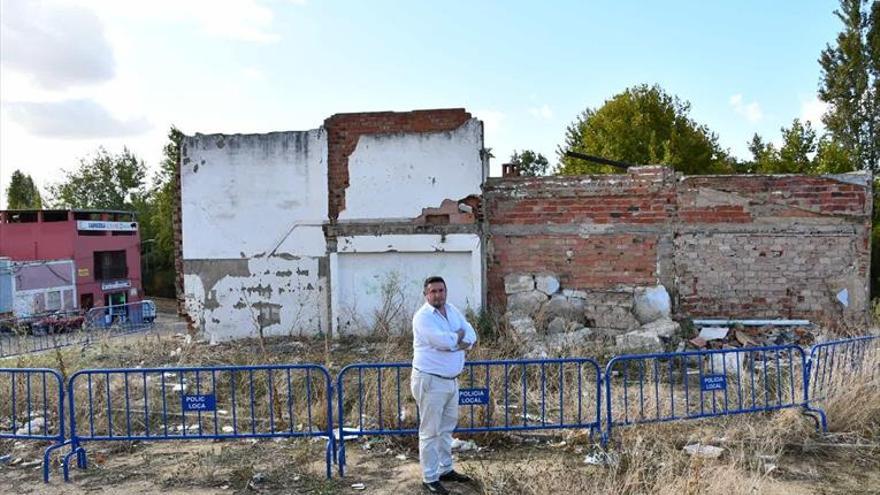 Cerro de Reyes quiere dejar de ser «el barrio de la riada»