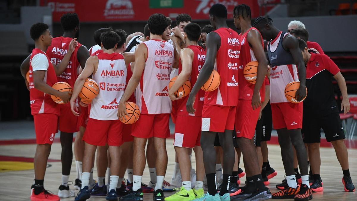 El Casademont se conjura en el primer entrenamiento oficial de la temporada.