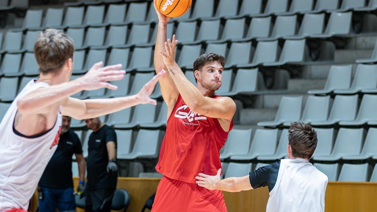 Bàsquet Girona shifts Baskonia game time after storm forces road trip