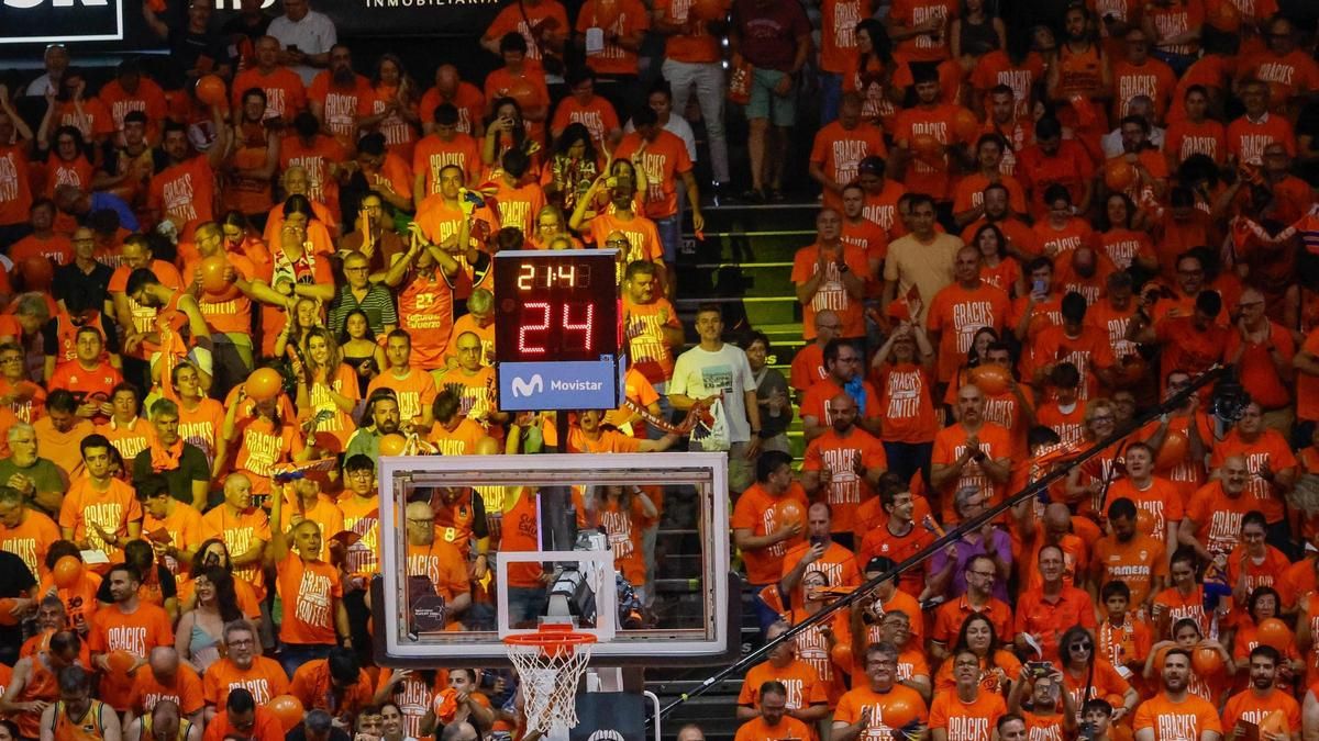 Lleno en La Fonteta en el último partido de la temporada ante el Real Madrid