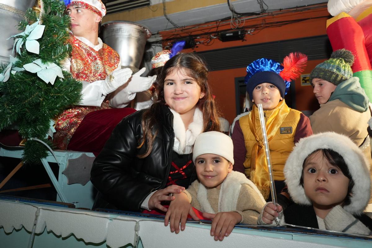 La Cabalgata de Reyes de Ciudad Jardín, en imágenes